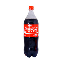 نوشابه کولا گازدار 1.5 لیتری کوکاکولا